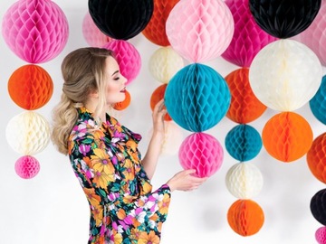 Шарик из папиросной бумаги в виде сот, розовый, 10 см.