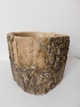 ЦВЕТОЧНЫЙ ГОРШОК, БЕТОННАЯ КРЫШКА, КОРОВЫЙ СТОЛБОК, как настоящий.