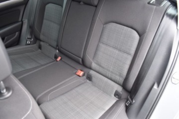 Volkswagen Passat B8 Variant Facelifting 2.0 TSI 190KM 2022 Volkswagen Passat SalonPL 2.0 TSI 190KM DSG Business NaviMatrixKeyLessKame, zdjęcie 29