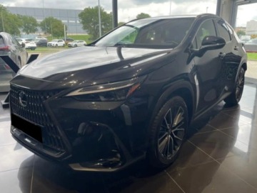 Lexus NX II SUV Facelifting 2.5 350h 200KM 2026 LEXUS NX 350h Omotenashi 2.5 Hybrid AWD Suv 200KM 2026, zdjęcie 3