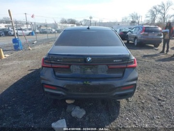 BMW Seria 7 G70 2022 BMW Seria 7 750 I xDrive 2022 4.4l 4.4 Benzyna 523KM, zdjęcie 4