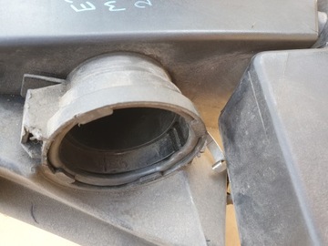 BMW E36 Z3 1.9 B 99R POUZDRO FILTRU VZDUCHU 8709453