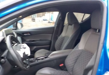 Toyota C-HR I Crossover Facelifting 1.8 Hybrid 122KM 2022 Toyota C-HR Okazja 1.8 Hybryda 122KM, zdjęcie 23