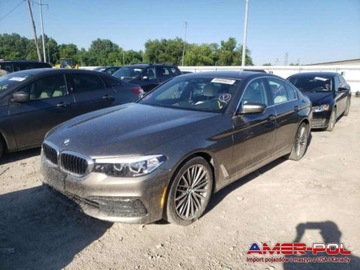 BMW Seria 5 G30-G31 2019 BMW Seria 5 2019, 2.0L, 4x4, po gradobiciu, zdjęcie 1