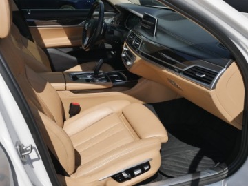BMW Seria 7 G11-G12 Sedan 750i 450KM 2017 BMW 750LXi Dociąg Panorama Harman HUD 4xKlima 20” ogrz.Kier.+4xFotele PERŁA, zdjęcie 20
