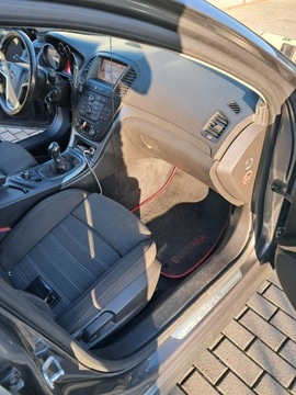 Opel Insignia I Sports Tourer 2.0 CDTI ECOTEC 160KM 2010 Opel Insignia 2.0 cdti 160KM zadbany, garażowany, zdjęcie 12