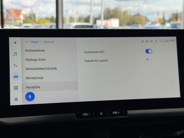 Toyota C-HR II SUV 1.8 Hybrid 140KM 2024 Toyota C-HR Style / 1 właściciel / Salon Polska /, zdjęcie 31