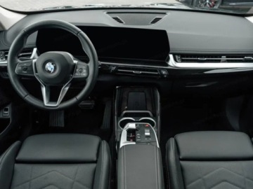 BMW X1 U11 Crossover 1.5 18i 136KM 2026 sDrive18i xLine + Pakiet Premium + Przyciemniane szyby, zdjęcie 6