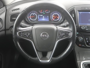 Opel Insignia I Country Tourer 1.6 CDTI Ecotec 136KM 2015 Opel Insignia 1.6 CDTI, Navi, Klima, Klimatronic, zdjęcie 14