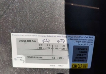 Citroen C3 IV 2024 Citroen C3 2024r, 1.2Benzyna, SALON POLSKA. Uszkodzone boki. Jezdzi. 1.2, zdjęcie 24