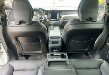 Volvo XC60 II Crossover D4 190KM 2019 Volvo XC 60 R Design z Gwarancja Model 2020r 2.0 Diesel 190KM, zdjęcie 5