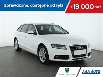 Audi A4 B8 Avant 2.0 TDI 143KM 2011 Audi A4 2.0 TDI, Automat, Navi, Xenon, Bi-Xenon
