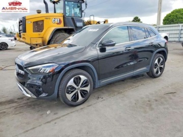 Mercedes GLA II 2025 Mercedes-Benz GLA 250 2025 2.0 Benzyna 221KM