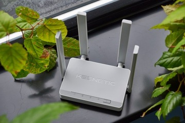 Двухдиапазонный маршрутизатор LTE Mesh WiFi 5 AC1300 USB-переключатель Gigabit Keenetic Hero 4G