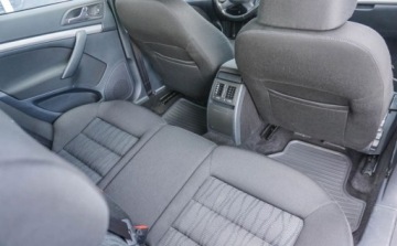 Skoda Octavia II Kombi 1.6 TDI CR DPF 105KM 2011 Skoda Octavia Skoda Octavia 1.6 TDI 105KM 1.6 Diesel 105KM, zdjęcie 31