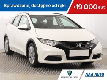 Honda Civic IX Tourer 1.6 i-DTEC 120KM 2014 Honda Civic 1.6 i-DTEC, Klima, Klimatronic