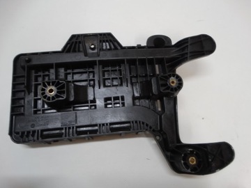 PODSTAWA AKUMULATORA VW GOLF V 1K0915333-B