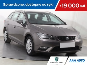 Seat Leon III ST 1.6 TDI CR 105KM 2015 Seat Leon 1.6 TDI, Salon Polska, Serwis ASO