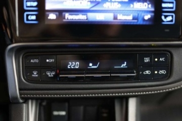 Toyota Auris II Hatchback 5d Facelifting 1.6 Valvematic 132KM 2018 Toyota Auris 1.6 Comfort 1.6 Benzyna 132KM, zdjęcie 27