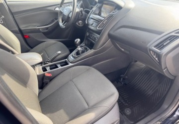 Ford Focus III Kombi Facelifting 1.5 TDCi 120KM 2017 Ford Focus Bezwypadeksalon polskajedzie jak nowe 1.5 Diesel 120KM, zdjęcie 22