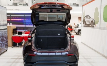 Toyota C-HR II SUV 1.8 Hybrid 140KM 2024 Toyota C-HR 1.8 Hybrid Style 1.8 Hybryda 140KM, zdjęcie 14