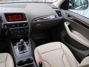 Audi Q5 I SUV 2.0 TDI 170KM 2011 Audi Q5 2.0 TDI, Serwis ASO, 167 KM, 4X4, Skóra, zdjęcie 6