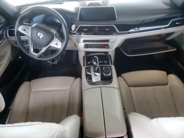 BMW Seria 7 G11-G12 2021 BMW Seria 7 Alpina B7 2021 4.4l 4.4 Benzyna 600KM, zdjęcie 8