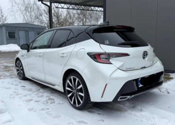 Toyota Corolla XII Hatchback 2.0 Hybrid Dynamic Force 184KM 2021 Toyota Corolla GR SPORT 2.0 Hybrid 184 KM, zdjęcie 2