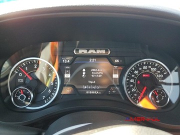 Dodge Ram V 2024 Dodge RAM 2024 5.7L V8 Lone Star 4x4 Crew Cab 57 Box 5.7 Benzyna 395KM, zdjęcie 8