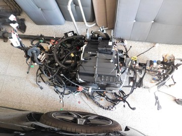 KOLEOS II SVAZEK 2.0 STOJAN EU RADIÁTOR