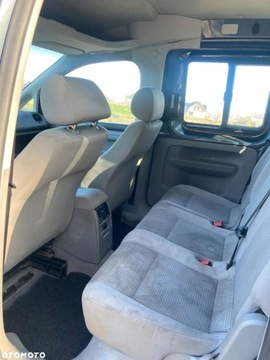 Volkswagen Caddy III Furgon 1.4 i 16V 75KM 2005 Volkswagen Caddy 7 miejsc 1.4 Benzyna 75KM, zdjęcie 7