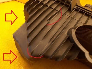 PORSCHE CAYENNE 7P POUZDRO FILTRU VZDUCHU 7P0129607B*