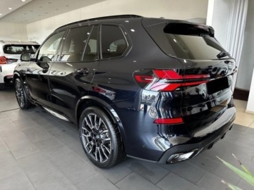 BMW X5 G05 SUV Facelifting 3.0 30d 298KM 2025 BMW X5 xDrive30d Sport Suv 3.0 (298KM) 2025, zdjęcie 1