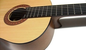 КЛАССИЧЕСКАЯ ГИТАРА YAMAHA C30M II