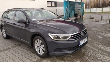 Volkswagen Passat B8 Variant 1.4 TSI BlueMotion Technology ACT 150KM 2018 Volkswagen Passat Volkswagen Passat B8 1.4 TSI 150KM rok 2018, zdjęcie 1