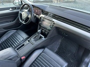 Volkswagen Passat B8 Variant 2.0 TDI SCR 240KM 2015 Volkswagen Passat 2.0 TDI 240KM 2015 DSG 4x4, zdjęcie 18