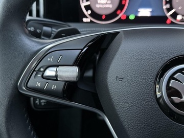 Skoda Superb III Liftback Facelifting 2.0 TDI SCR 150KM 2024 Skoda Superb 2.0TDI 150KM Selection DSG l LED Matr, zdjęcie 19