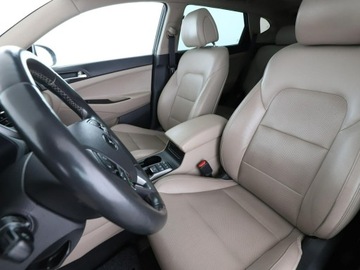 Hyundai Tucson III SUV 1.7 CRDi 141KM 2018 Hyundai Tucson automat full LED panorama jasne, zdjęcie 12