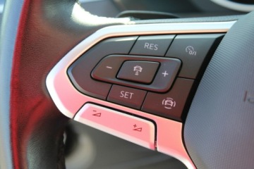 Volkswagen Tiguan II SUV Facelifting 2.0 TDI 150KM 2022 Volkswagen Tiguan LIFE DSG Salon Polska, zdjęcie 16