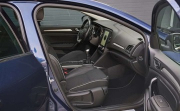 Renault Megane IV Grandtour 1.3 TCe 140 FAP 140KM 2018 Renault Megane Renault Megane 1.3 Benzyna 140KM, zdjęcie 16
