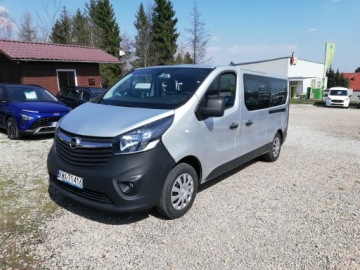 Opel Vivaro B Kombi Extra Long H1 2,9t 1.6 BiTurbo 125KM 2017 Opel Vivaro II 9-osobowy//6-drzwiowy, zdjęcie 2