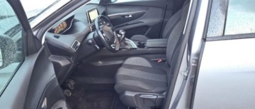 Peugeot 5008 II Crossover 1.2 PureTech 130KM 2019 Peugeot 5008 130 KM Nowy rozrzad bezwypadkowy serwisowany 7 miejsc oplacony, zdjęcie 16
