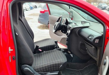 Toyota iQ 1.0 VVT-i 68KM 2009 Toyota iQ 1,0 Ben Klima Benzyna 68KM, zdjęcie 12