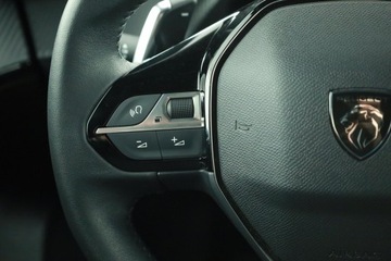 Peugeot 2008 II SUV Facelifting 1.2 PureTech 130KM 2024 Peugeot 2008 1.2 PureTech, Salon Polska, zdjęcie 18