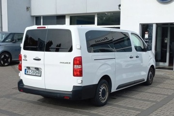 Toyota Proace II Verso Compact 2.0 D-4D 150KM 2018 Toyota ProAce 2,0 D4-D Long Family Klimatronik,9-osob,Salon Polska 2.0, zdjęcie 5
