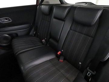 Honda HR-V II SUV 1.5 i-VTEC 130KM 2016 Honda HR-V Executive panorama navi kamera grzane, zdjęcie 16