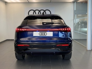 Audi 2025 AUDI Q5 TDI quattro S line Sportback Suv 2.0 (204KM) 2025, zdjęcie 1