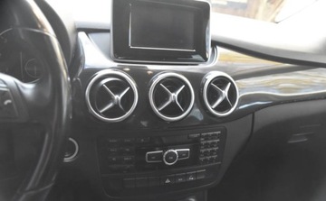 Mercedes Klasa B W246 Sports Tourer 180 CDI BlueEFFICIENCY 109KM 2012 Mercedes-Benz Klasa B Mercedes-Benz Klasa B 180 CDI BlueEFFICIENCY EDITION, zdjęcie 25