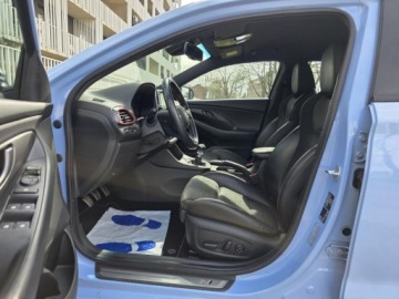 Hyundai i30 III Hatchback N 2.0 T-GDI 275KM 2019 HYUNDAI i30 FASTBACK N Performance 2.0l benzyna 275KM 67,980km w ASO, zdjęcie 3