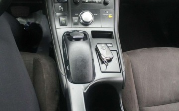 Lexus CT Hatchback 5d 200h 136KM 2011 Lexus CT 1.8 Hybryda 136KM, zdjęcie 20